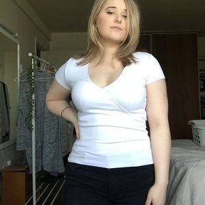 White V neck t-shirt